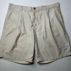 Columbia Mens 42 Beige Pleated Golf Shorts Casual Outdoor‎ Walking
